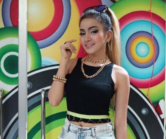 ដឹងទេថា រ៉ាប៊ី ស្លៀកសម្លៀកបំពាក់តម្លៃប៉ុន្មានឡើងឆាក?