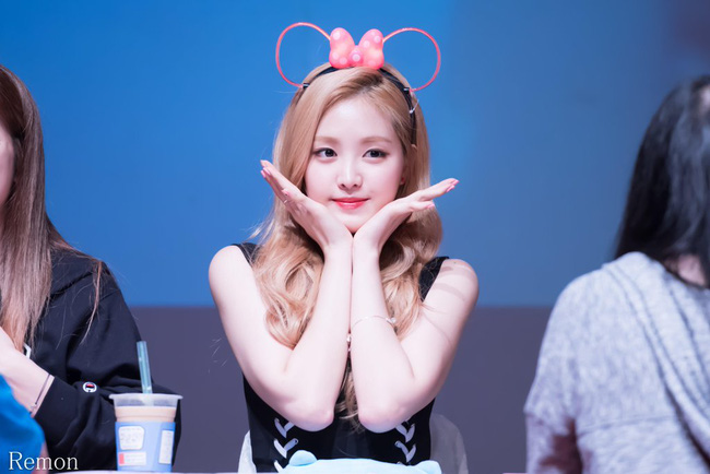 ភ្ញាក់ផ្អើល!!! អតីតសមាជិកក្រុមចម្រៀងស្រី A Pink លេចមុខជាថ្មីក្នុង MV របស់ PSY