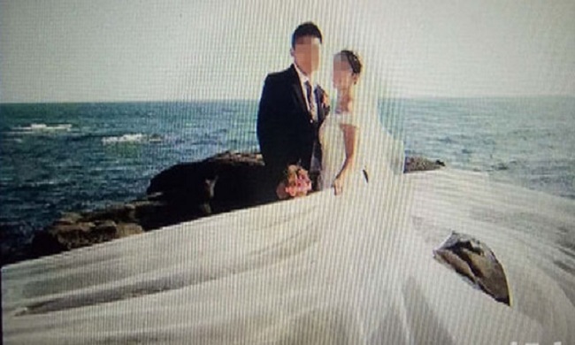 អាពាហ៍ពិពាហ៍ចម្លែក គ្មានភ្ញៀវ កូនកំលោះជួលភ្ញៀវ ២០០នាក់ ស៊ីការឥតគិតចំណងដៃ