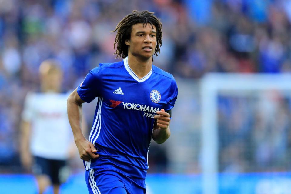 Ake របស់ Chelsea ត្រៀម​បំពេញការផ្ទេរ​ទៅ Bournemouth