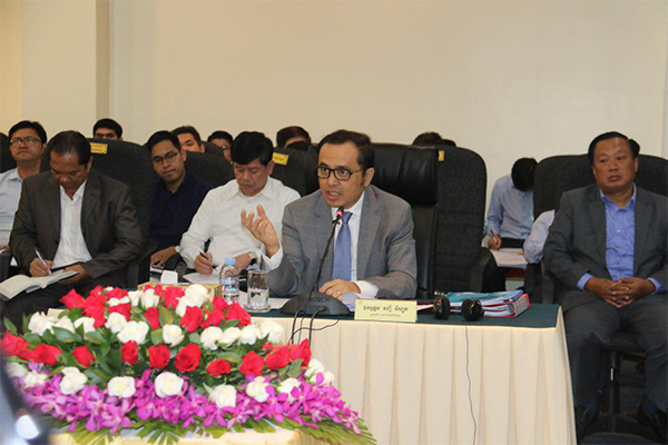 តើសេដ្ឋកិច្ចកម្ពុជានៅឆ្នាំ 2018 និង 2019 មានការប្រែប្រួលឬយ៉ាងណា?