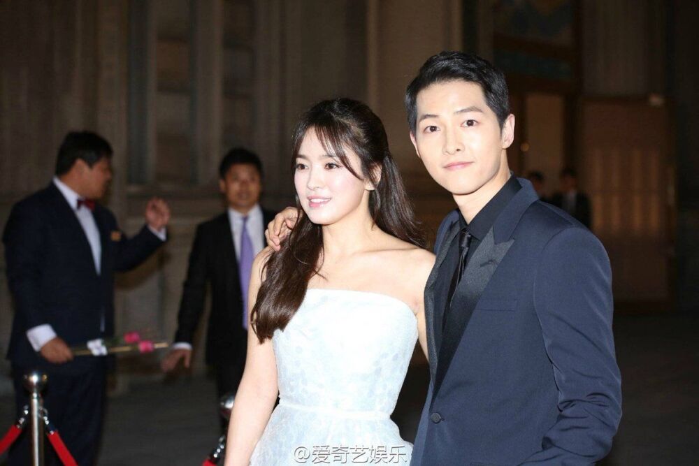 ធ្លាយភ័ស្តុតាង Song Joong Ki និង Song Hyekyo នៅកោះបាលីជាមួយគ្នា