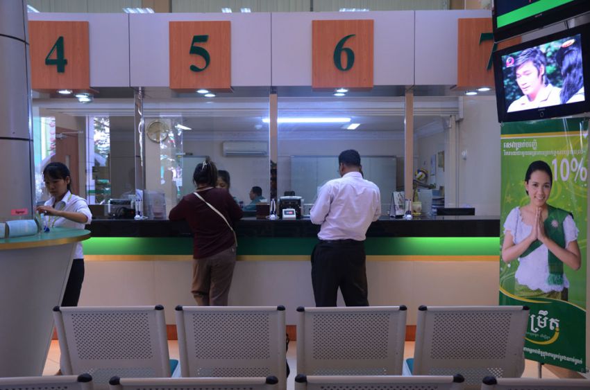 ឥណទានអម្រឹត មានកំណើន 11% ក្នុងរយៈពេល 6ខែ