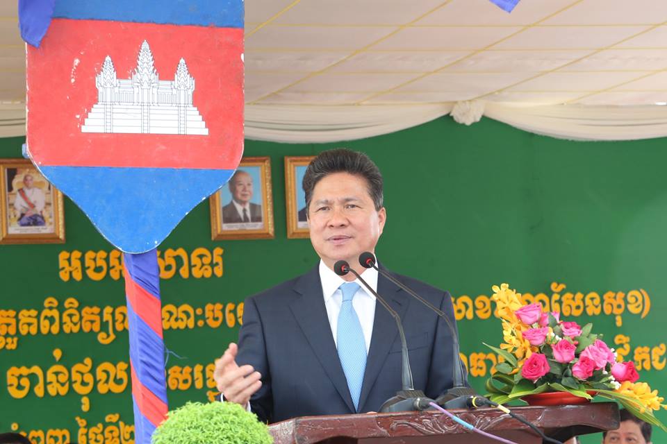 កម្ពុជាខាតបង់ថវិកា200លានដុល្លារក្នុងមួយឆ្នាំដោយសារការជួសជុលផ្លូវ