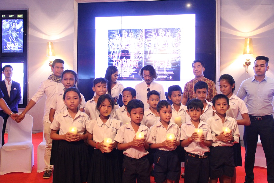 ព្រឺសម្បុរ និងស្រក់ទឹកភ្នែកក្នុងព្រឹត្តិការណ៍សម្ពោធរឿង “វិកលចរិត” ម្ដងទៀត