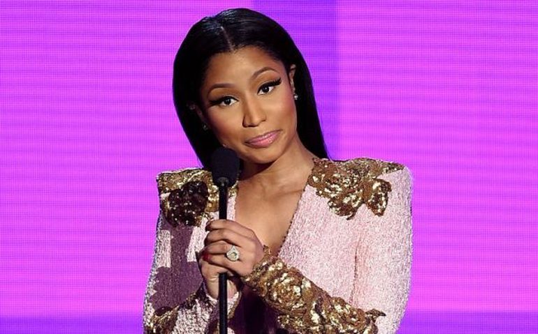 Nicki Minaj បើកបង្ហាញ Snapchat ជាសាធារណៈ