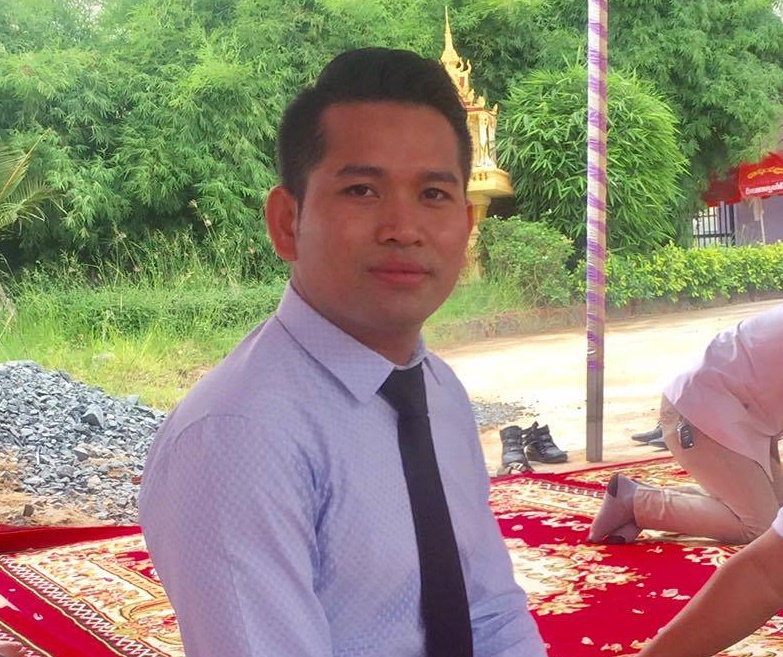 ក​ម្មវិធីកំប្លែងខ្លី «ដូច្នឹងផង!» របស់ ប៊ុន រតនា ជោគជ័យយ៉ាងខ្លាំង!!