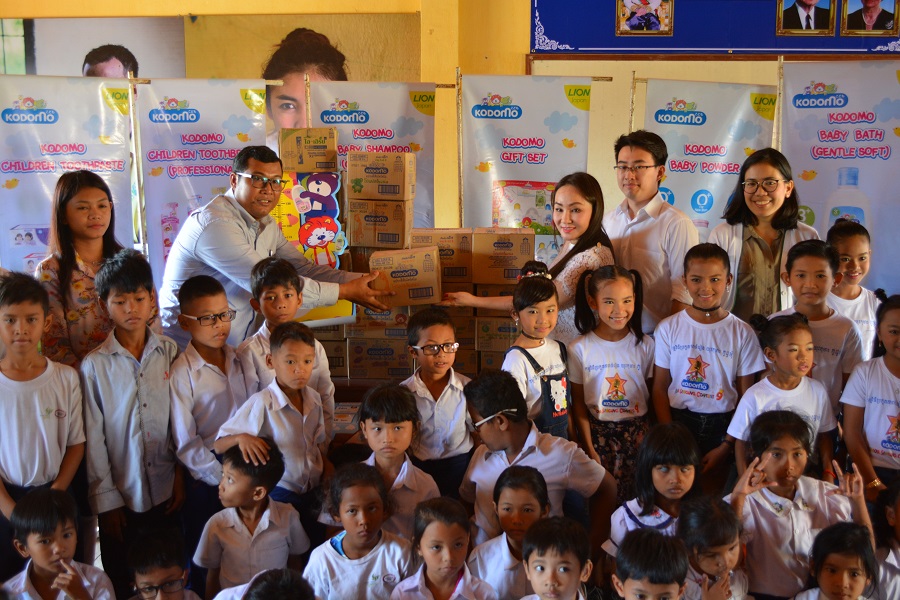 សប្បុរសធម៍ 3L “3L Charity (Life.Love.Laugh) #2 by KODOMO”