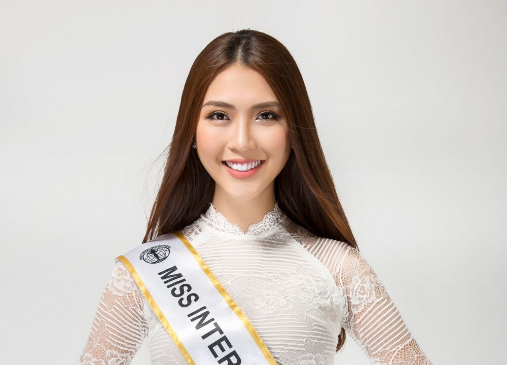 បវរកញ្ញាវៀតណាម Tuong Linh ឡើងកូដខ្លាំង ខ្ពស់ដោយសារតែសម្រស់ Brand Face