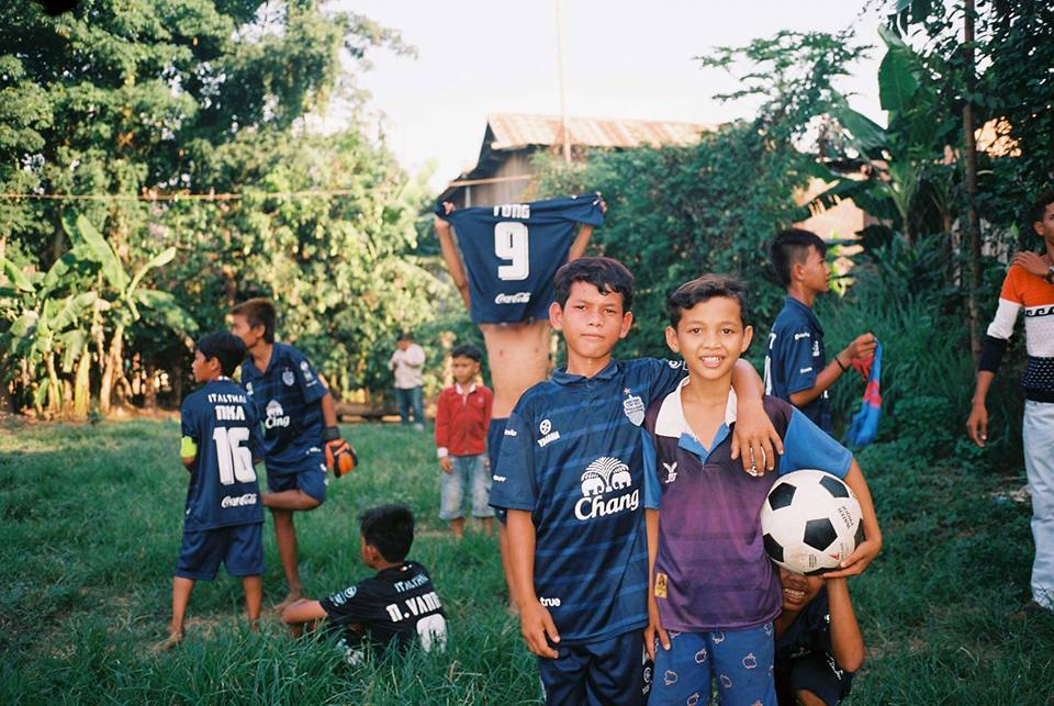 កុមារ​គួរ​លេង​កីឡា​ពិត ឱ្យ​ច្រើនជាង​លេង​ក្នុង​ឧបករណ៍​អេឡិចត្រូនិក