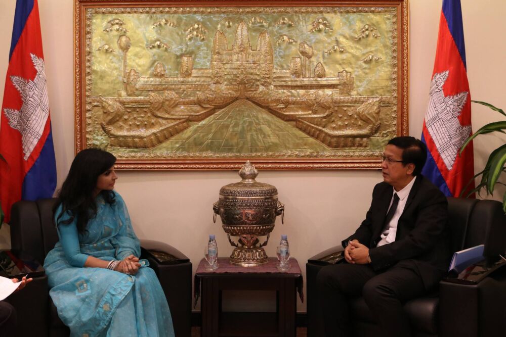 នាយករដ្ឋមន្ត្រី​បង់​ក្លា​ដែ​សនឹង​ធ្វើដំណើរ​មក​កម្ពុ​ជា​ដើម្បី​ពង្រឹង​ពាណិជ្ជកម្ម​ទ្វេភាគី