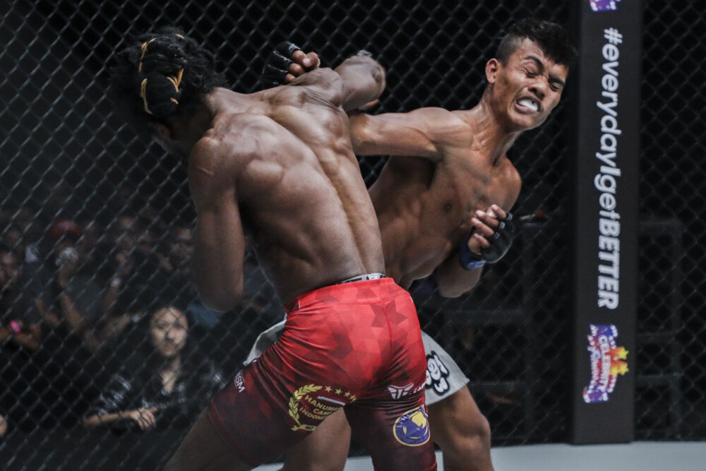 ថៃ រិទ្ធី វាយ​ឲ្យ S Paye សន្លប់​ធំ ខណៈ​ប៊ុន​ស្រ៊ុន និង​សូ​ដា ចាញ់​លើទឹក​ដី​ហ្សា​ការ​តា