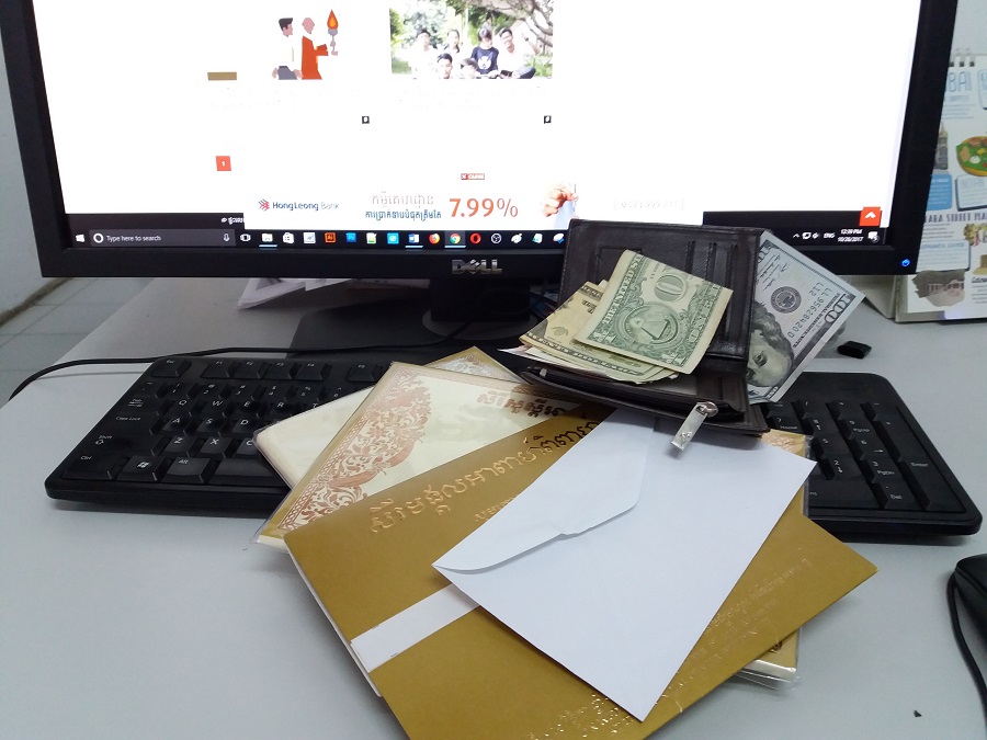 ខែ​ការ​ច្រើន តើ​ត្រូវ​ចាយវាយ​បែបណា​ដើម្បី​កុំឱ្យ​ដាច់​ខែ​ដាច់ខ្យល់?