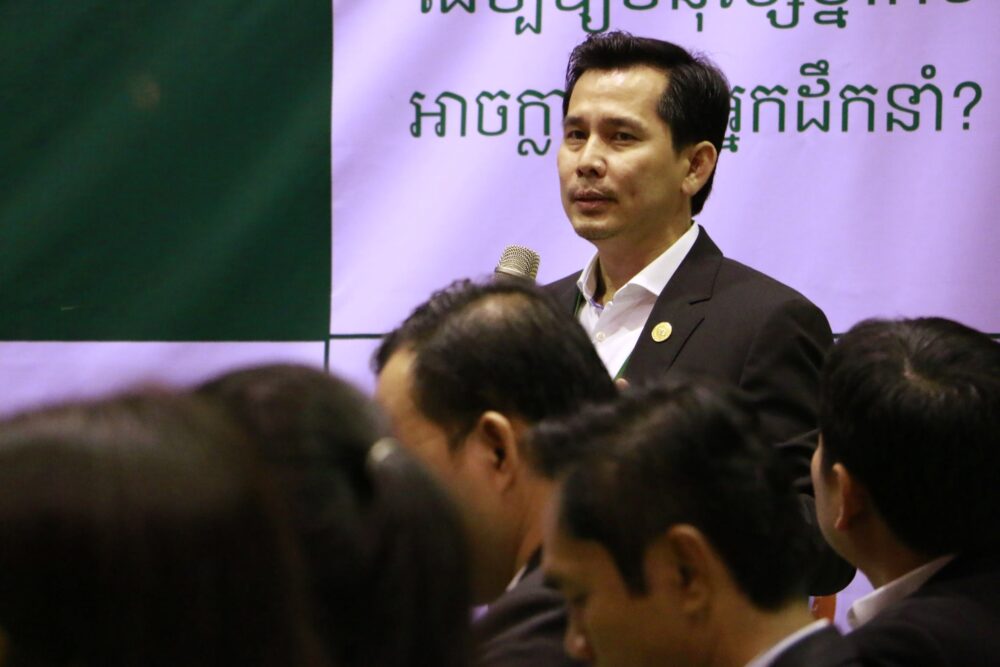 បណ្ឌិត​តាន់ មុនី​វណ្ណ៖ គ្រាន់តែ​មានទ្រព្យ​សម្បត្ដិ មិនទាន់​រាប់​ជា​បុគ្គល​ដ៏​អស្ចារ្យ​ទេ