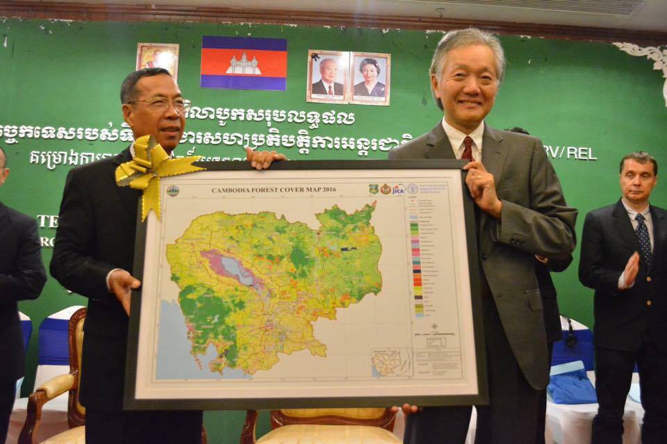 បន្ដិចទៀត កម្ពុជា​អាច​គ្រប់គ្រង​គម្រប​ព្រៃឈើ​តាមរយៈ​ប្រព័ន្ធ​ផ្កាយរណប​បាន​ហើយ