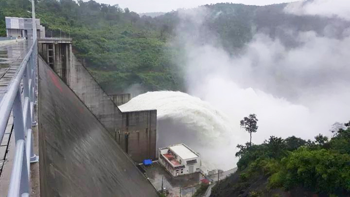 ចង់ដឹង​ទេ​ថា តើ​តម្លៃ​ទឹកស្អាត​ធ្លាក់​ពី​ភ្នំ​កំចាយ មួយ​ម៉ែត្រគុប​តម្លៃ​ប៉ុន្មាន​រៀល?