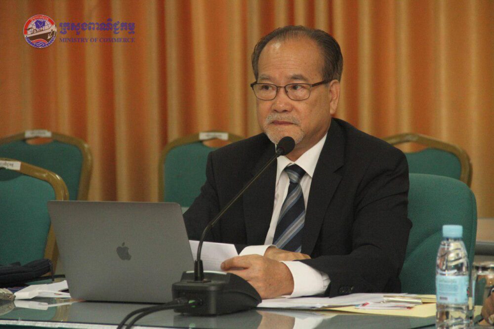 វត្តមាន​ក្រុមហ៊ុន​សម្លៀកបំពាក់​ម៉ាកល្បីៗនៅ​កម្ពុជា នឹងធ្វើ​ឱ្យ​វិស័យ​កាត់ដេរ​កាន់តែ​ល្អប្រសើរ