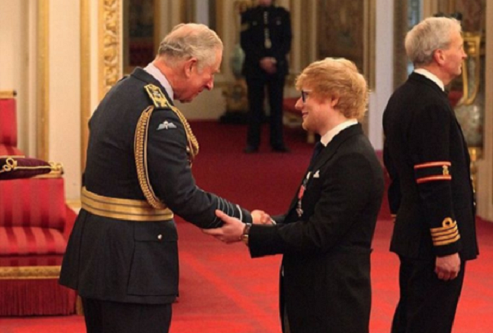 ម្ចាស់បទចម្រៀង « shape of you » ទទួលគ្រឿងរាជឥស្សរិយាភរណ៍ជាន់ខ្ពស់ MBE