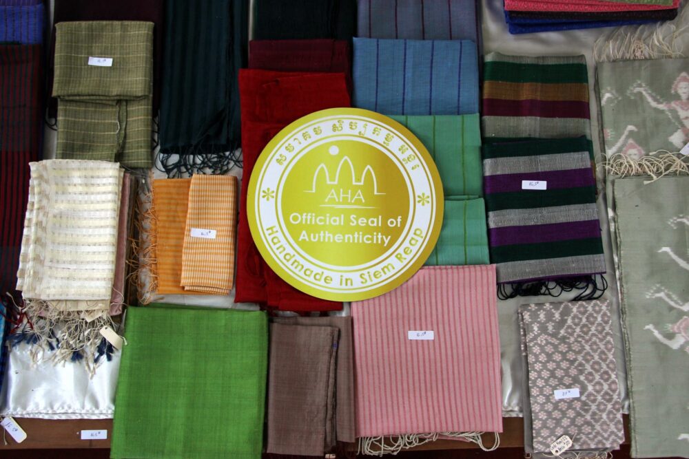 ក្រមា​ខ្មែរ​មានការ​គាំទ្រ​ខ្លាំង​នៅលើ​ទីផ្សារ​ក្រៅប្រទេស