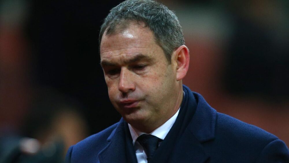 Swansea បណ្តេញ​គ្រូបង្វឹក Clement ចេញពី​តំណែង