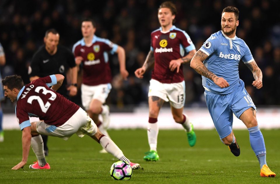 Chelsea ផ្តល់​ការរីករាយ​ដល់​លោក Conte ខណៈ Burnley ឡើងឈរ​លេខ4