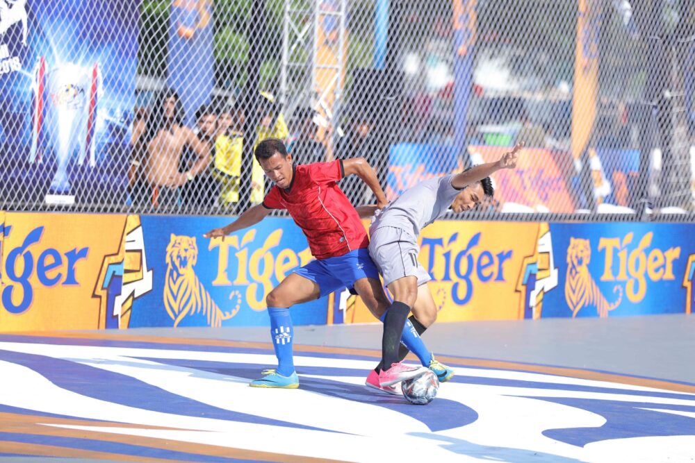 ថ្ងៃ​ដំបូង​នៃ​ការប្រកួត​ជម្រុះ​នៅ​មណ្ឌល​កំពង់សោម ពិតជា​ជក់ចិត្ត និង​ស្វិតស្វាញ​មែន