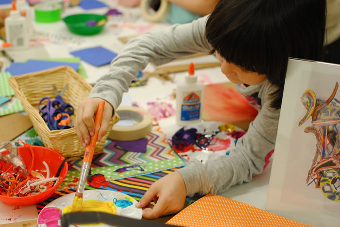 ហេតុអ្វី​បានជា​ប្រទេស​ទាំងអស់​លើ​ពិភពលោក បណ្តុះ​ក្មេង​ជាមួយ​មុខវិជ្ជា​សិល្បៈ?