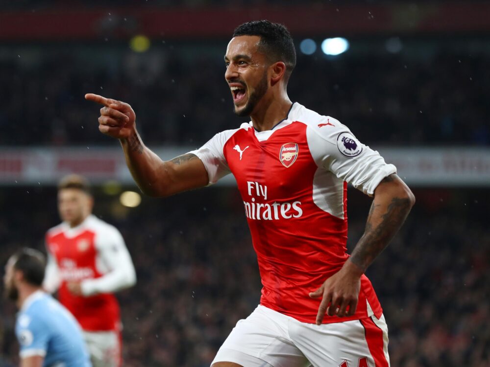 Walcott ពិនិត្យសុខភាពជាមួយ Everton មុននឹងផ្ទេរចេញពីក្លិប Arsenal