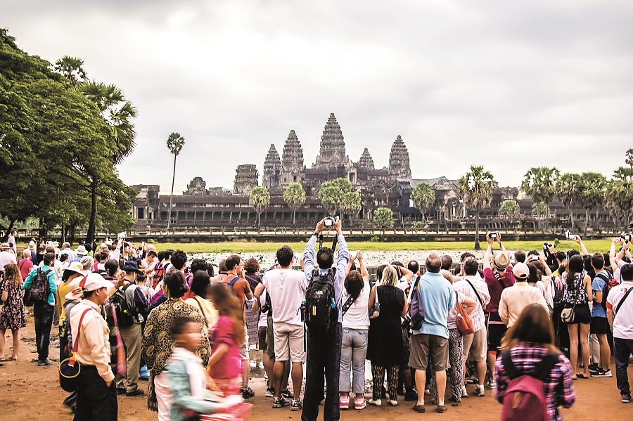 គ្រឹះស្ថាន​អង្គរ​រកចំណូលបាន​ជា​ង 100លាន​ដុល្លារ​ពី​ភ្ញៀវទេសចរ