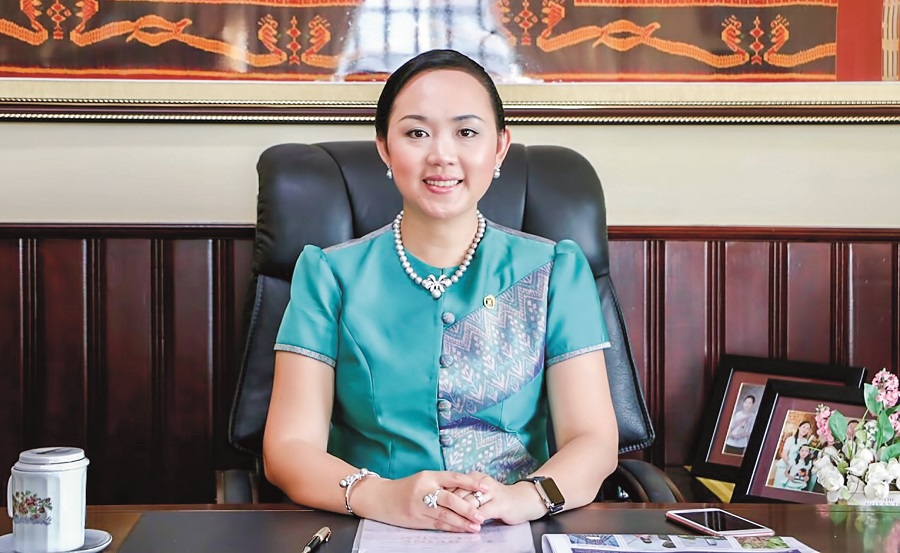 “8មីនា ទិវា​ស្ត្រី​ពិភពលោក” ឧត្តមភាព​នៃ​ស្ត្រី​កម្ពុជា​ទាក់ទង​នឹង​ការអប់រំ