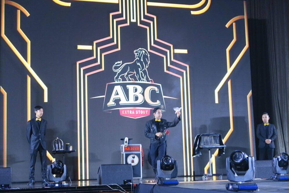 ABC EXTRA STOUT បើក​យុទ្ធនាការ​ថ្មី “ជា​ឧត្តមភាព​ដ៏​ល្អ​ឯក”