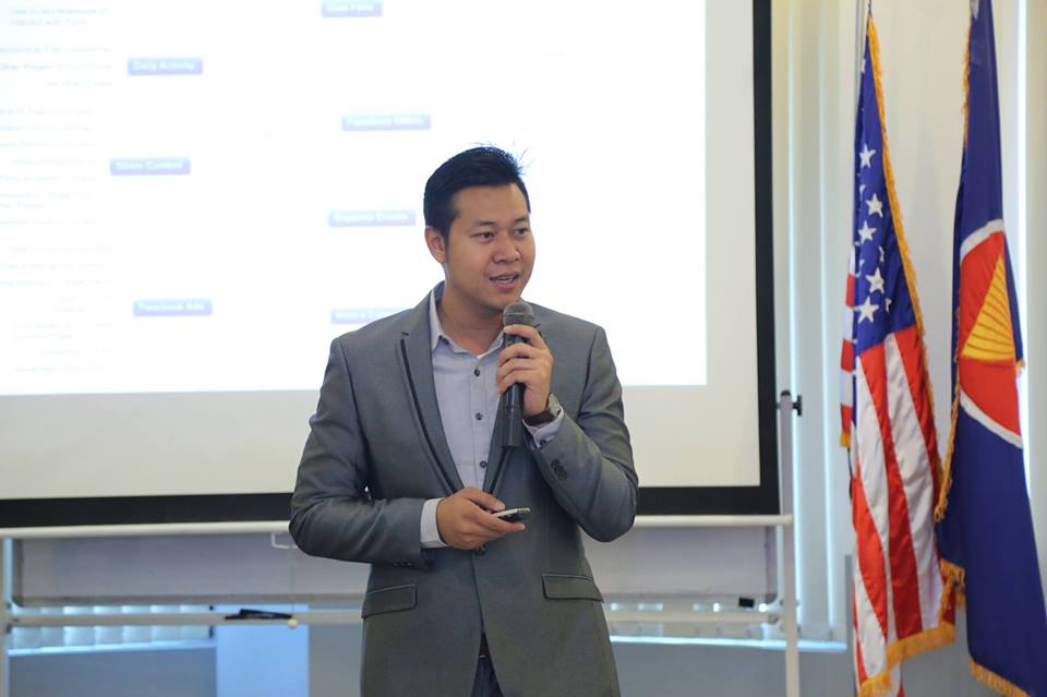 ដើរ​ស្រុក​គេ​ច្រើន បង្កើន​គំនិត​ក្នុងការ​អភិវឌ្ឍ​អាជីវកម្ម