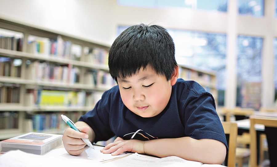 កូន​គ្មាន​គំនិត​ច្នៃប្រឌិត​អាច​បណ្ដាលមកពី​ឪពុកម្តាយ