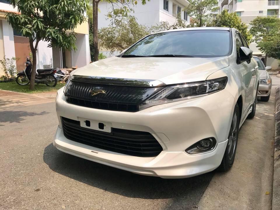 TOYOTA HARRIER for sale