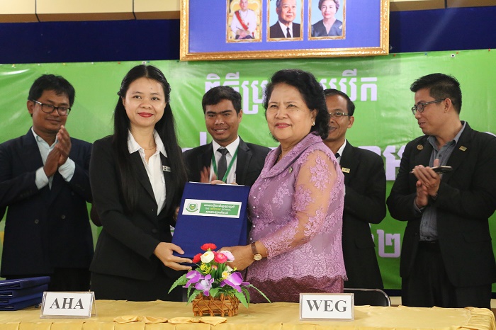 សាលារៀនវេសឡាញន៍គ្រោងបន្ថែមកម្មវិធីប្រឹក្សាយោបល់ផ្នែកអប់រំ និងចិត្តសាស្ត្រ ដែលផ្ដោតសំខាន់លើជំងឺបាក់ទឹកចិត្ត