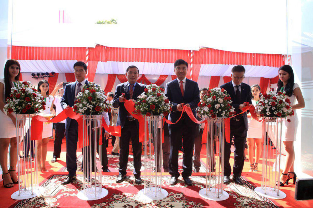 LG សម្ពោធ​សាខា​ថ្មី LG BRANDSHOP សាខា​ខេត្តសៀមរាប