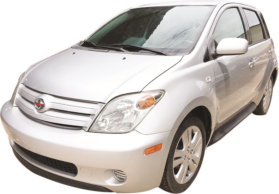 រថយន្ត Toyota Scion ឆ្នាំ2004 លក់ក្នុងតម្លៃពិសេស