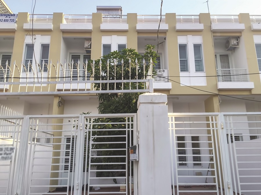 ផ្ទះសម្រាប់លក់មានទីតាំងនៅសង្កាត់ជ្រោយចង្វា