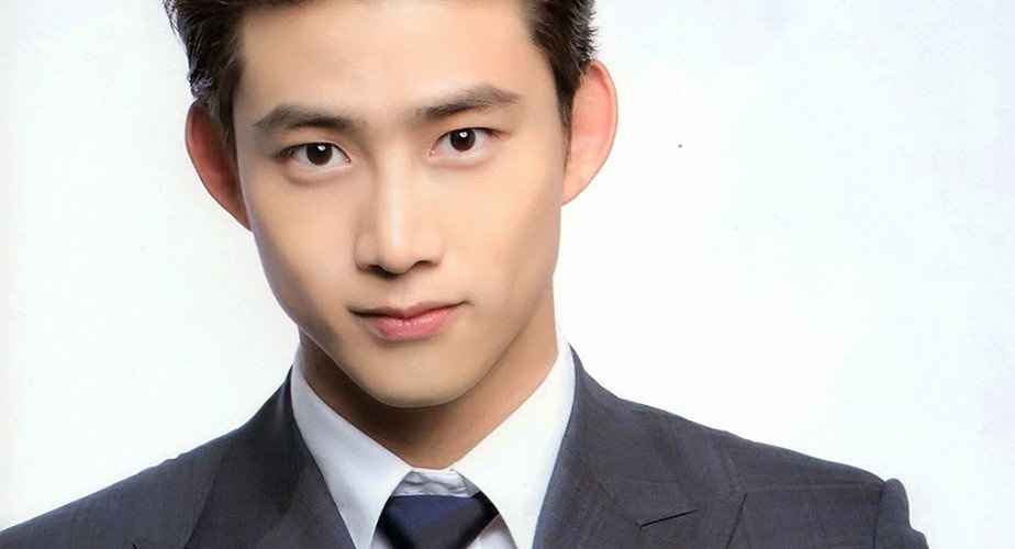 សមាជិកក្រុម​ 2PM លោក Taecyeon ចាកចេញពីផលិតកម្ម​ JYP ទៅកាន់ទ្រនំថ្មី