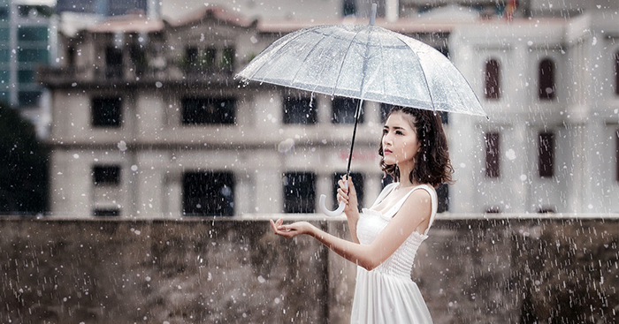 វិធីមើលថែទាំស្បែកក្នុងរដូវភ្លៀង