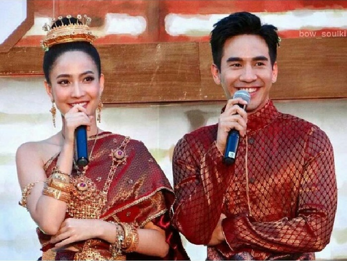 អ្នកគាំទ្រលាន់មាត់ ប៉ូប និង ទែវ សមគ្នាខ្លាំងណាស់នៅពេលសម្ដែងរឿងថ្មីក្នុងឈុតបុរាណ