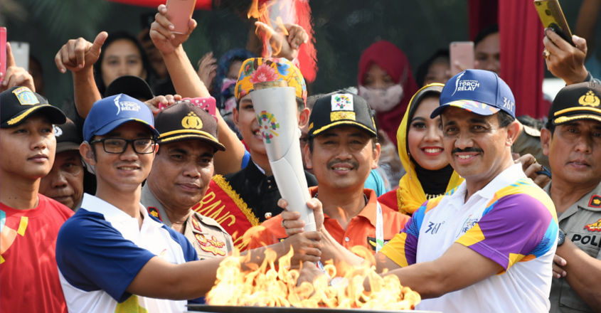 គប់​ភ្លើង Asian Games ឆ្នាំ2018 ទៅដល់​ទីក្រុង​ហ្សា​ការ​តា​ហើយ