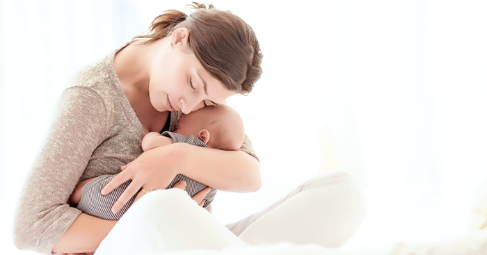 កូនសម្លាញ់ម្ដាយ ថីបានកូនយំ?