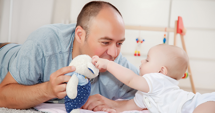 ចង់ឱ្យ​កូន​ឆ្លាត មាន​វិវឌ្ឍនាការ​ល្អ ឪពុក​ត្រូវ​ជួយ​ចិញ្ចឹម​មើលថែ​កូន​តាំងពី​ពេល​កើត