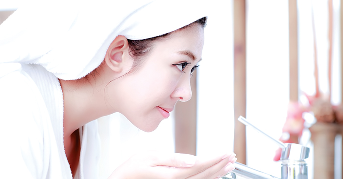 គន្លឹះសម្ងាត់ធ្វើឱ្យនារីៗនៅក្មេងជាងវ័យ