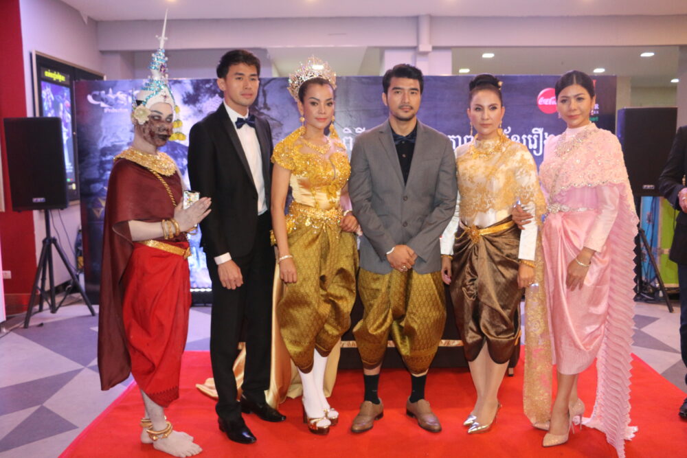 កុំឱ្យរំលងភាពយន្ដល្អមើលរឿង «ម៉ាដាមអាប» ផ្ទុះសំណើចពីដើមដល់ចប់