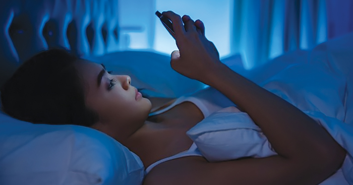 ការគេងមិនគ្រប់គ្រាន់ប៉ះពាល់ដល់សុខភាពផ្លូវចិត្តដែលយុវជនភាគច្រើនកំពុងតែជួបប្រទះ