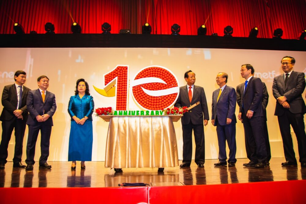 វត្តមាន​ ​10ឆ្នាំ​របស់​ក្រុមហ៊ុន​ ​Metfone​ ​៖​ ​ចក្ខុវិស័យ​សម្រាប់​ពេល​អនាគត​