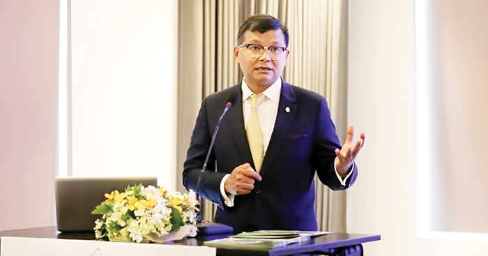 បច្ចេកវិទ្យា​ជួយ​សិស្ស​ បាន​ច្រើនជាង​មុន​ តែបើ​គ្រប់គ្រង​វា​មិនបាន​យើង​ នឹង​បាត់បង់​ឱកាស​ខ្លាំង​ជាង​មុន​