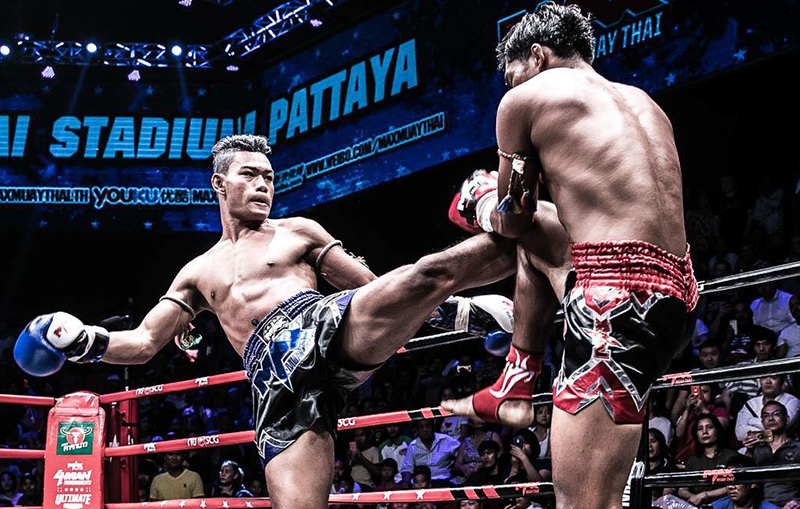 ធឿន​ ធា​រ៉ា​ ត្រូវ​ជួប​ម្ចាស់​ខ្សែក្រវាត់​លើ​សង្វៀន​ Max​ Muay​ Thai​ ក្នុង​ថ្ងៃចូលឆ្នាំ​ខ្មែរ​នេះ​